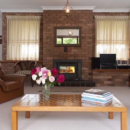 Clifton Gardens Bed & Breakfast - ออเรนจ์ ภายนอก รูปภาพ