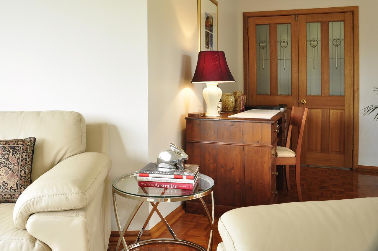 Clifton Gardens Bed & Breakfast - ออเรนจ์ ภายนอก รูปภาพ